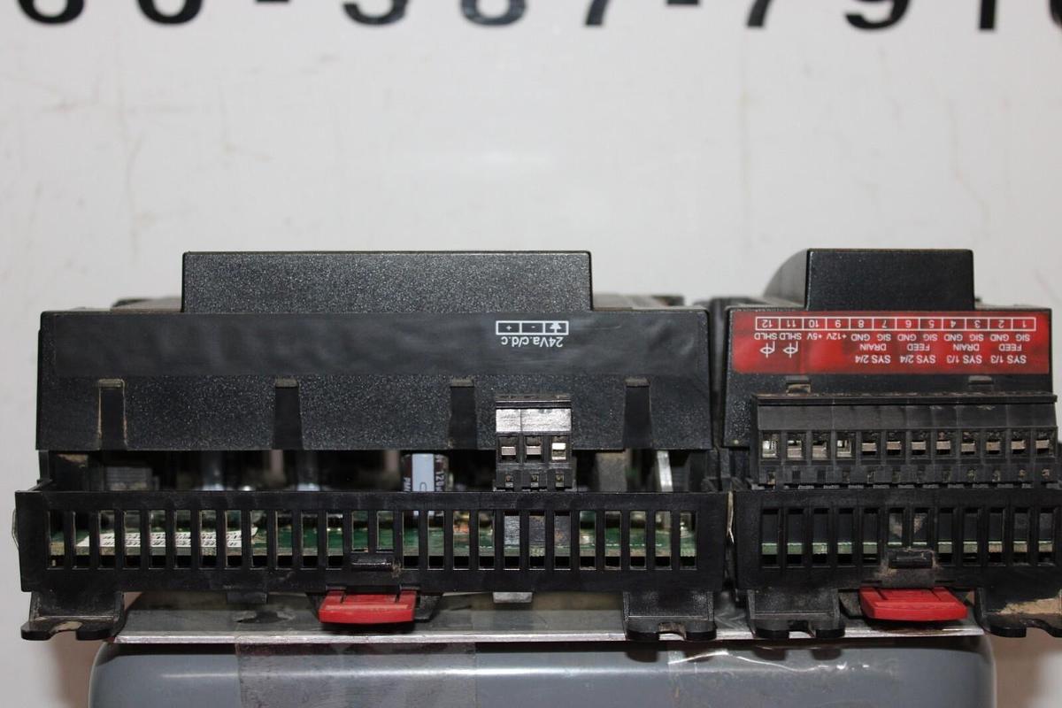 Used YORK DANFOSS VALVE INTERFACE / STEPPER MODULE 031-02742-000 AK2-XM-208A