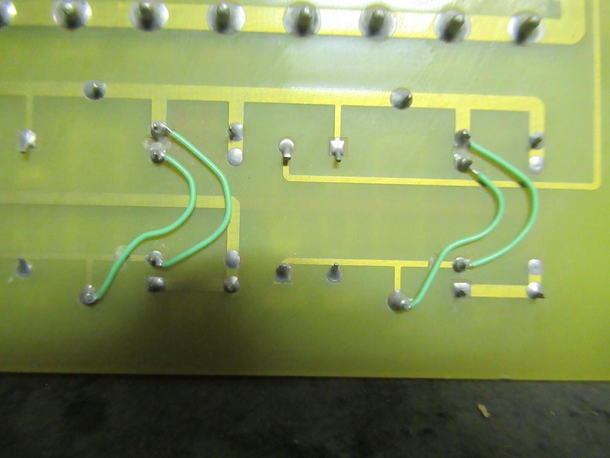 Used EXIDE 101072956 REV P3 POWER SUPPLY FAIL DETECTOR CIRCUIT BOARD 118302754 P1