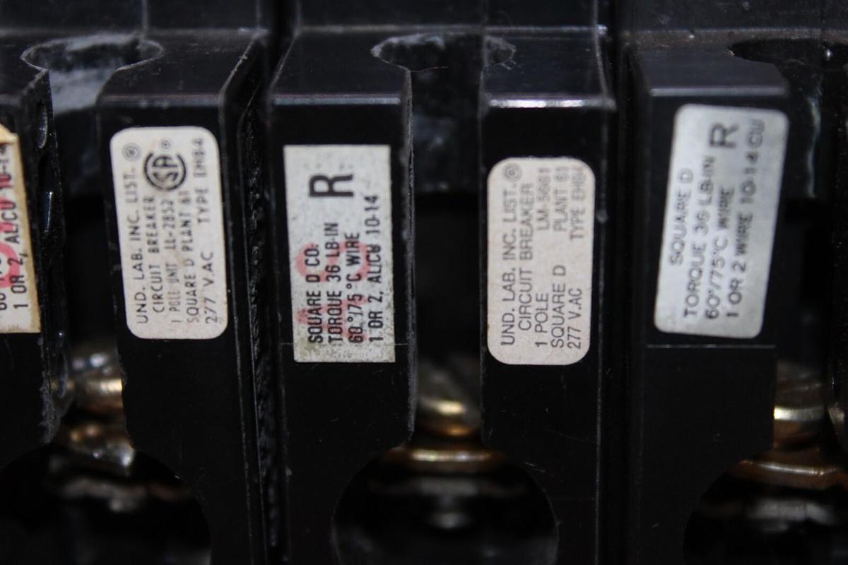 Used LOT OF 5 SQUARE D CIRCUIT BREAKER EHB14020 20 AMP 1-POLE 480/277 VAC