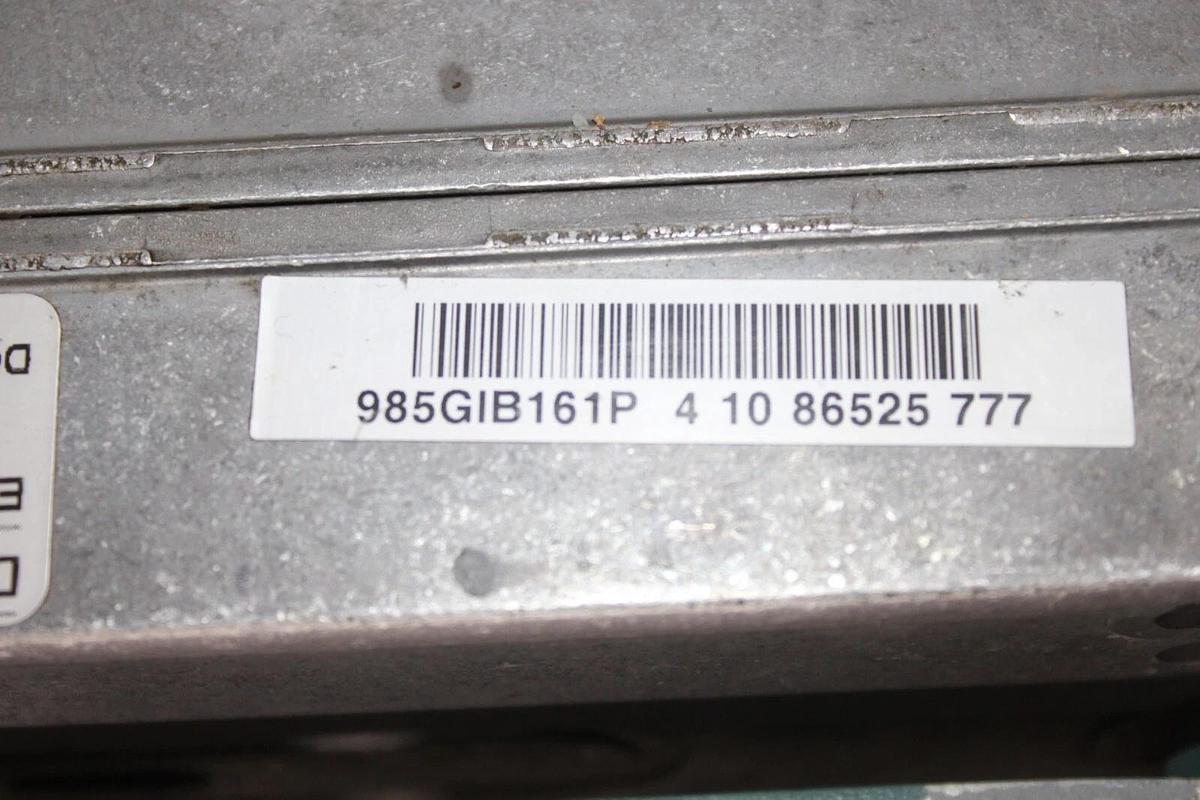 Used DEI DODGE ACTUATOR EN310B2-0-10V 24 VOLT 8 VA NEMA 2 W/ 022-10643-002 VALVE