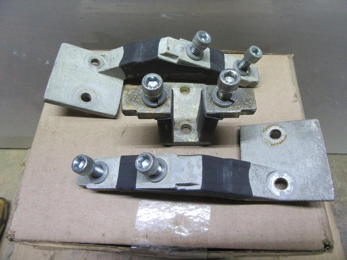 Used CUTLER HAMMER DUAL MOUNTING KIT FOR HJD3250F BREAKERS 250 AMP