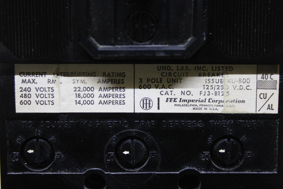 Used ITE CIRCUIT BREAKER FJ3-B225 225 AMP 600 VAC 3-POLE