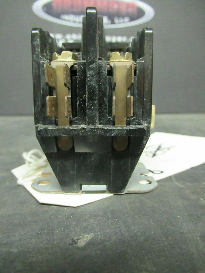 Used FURNAS CONTACTOR 3100-20T328 / HN52KC016 20 AMP 600 VAC 30 AMP/RES