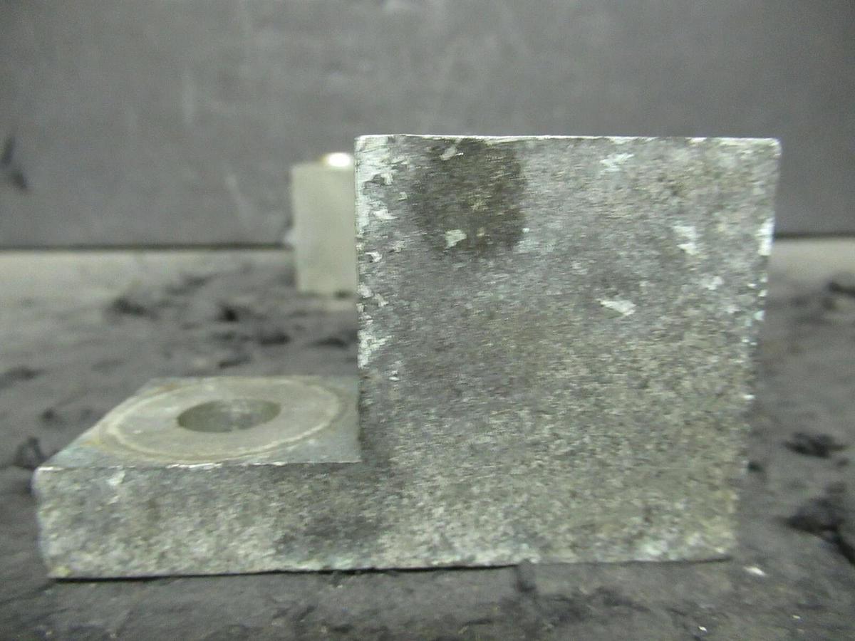 Used (3 QTY) SQUARE D DCC C-469 2 DOUBLE BARREL MECHANICAL CONNECTOR LUG TAPS 750MCM