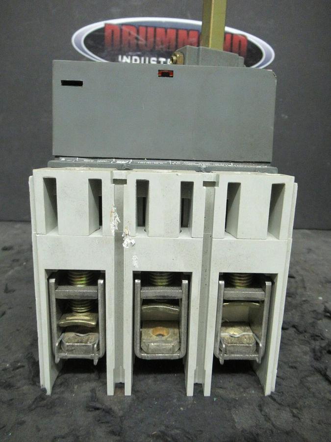 Used 225 AMP ABB BREAKER S3H SACE S3 AUX SWITH 3P 480VAC 600VDC  *WARRANTY INCLUDED*