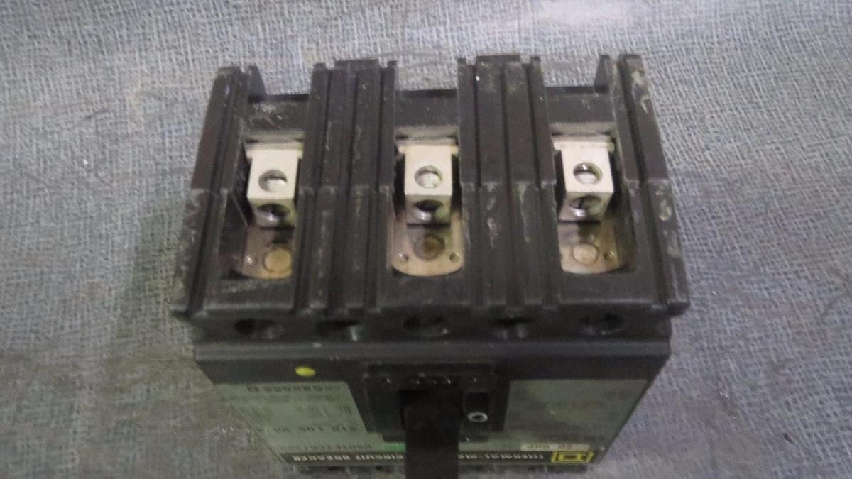 Used SQUARE D CIRCUIT BREAKER FAL34020 20 AMP 480 VAC 3-POLE 3-PHASE