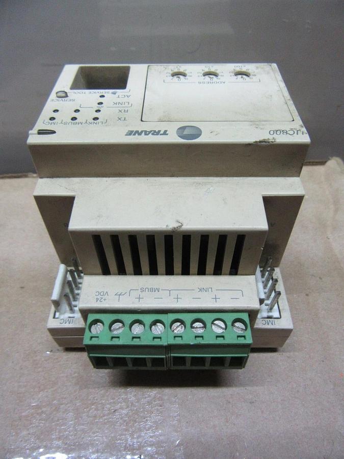 Used TRANE CHILLER CONTROL EXPANSION MODULE UC800 X13651144-01 REV. D 24 VDC 210 mA