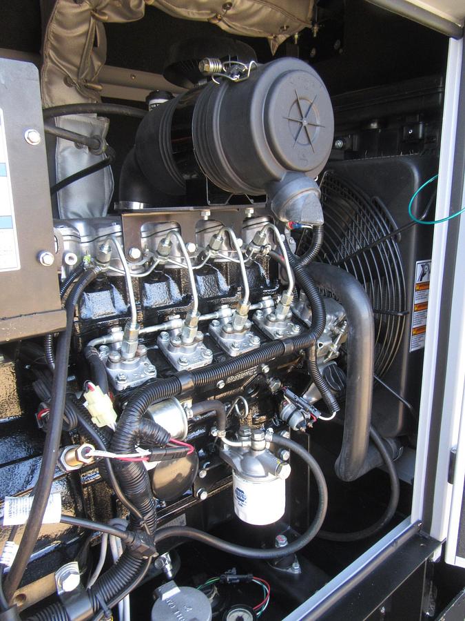 Used 20 KW DIESEL GENERATOR MTU 120/240 V 4LE1 ISUZU SOUND ENCLOSED 96 HRS  VIDEO