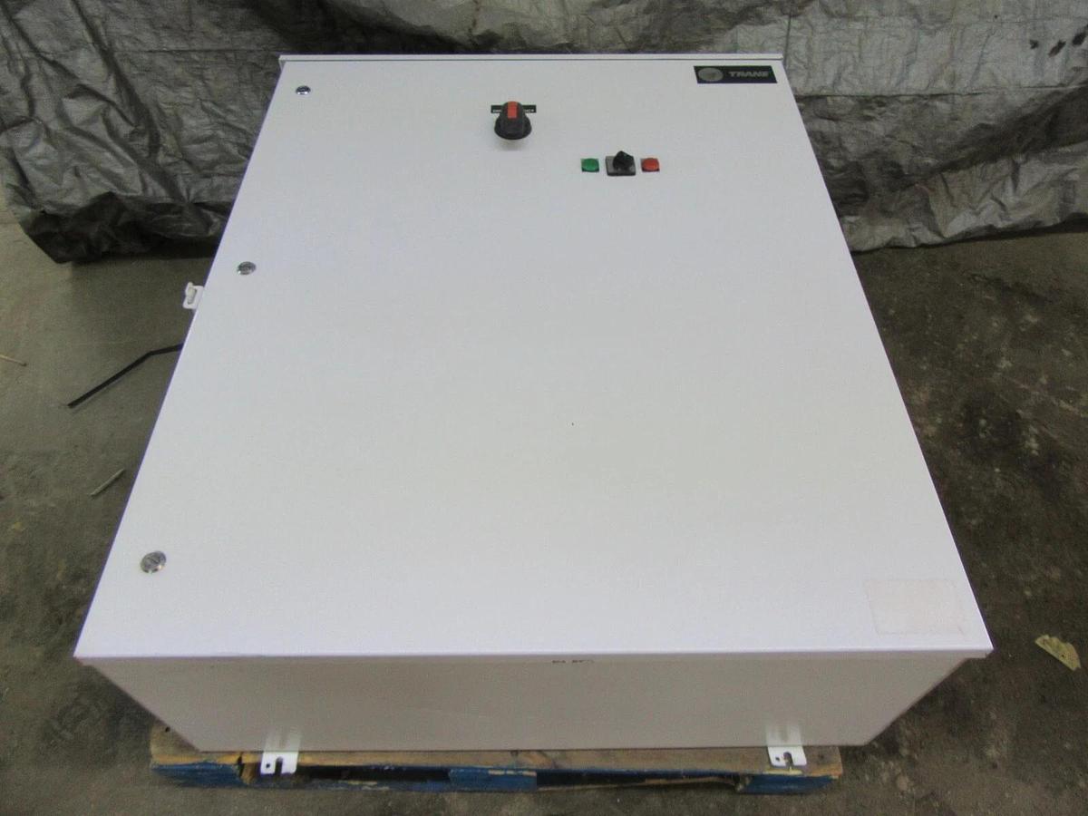 Used TR200 30 HP / 22 KW TRANE VFD DRIVE 92 AMP 200 - 240 VAC 3 PH 131L0742 0-590 HZ