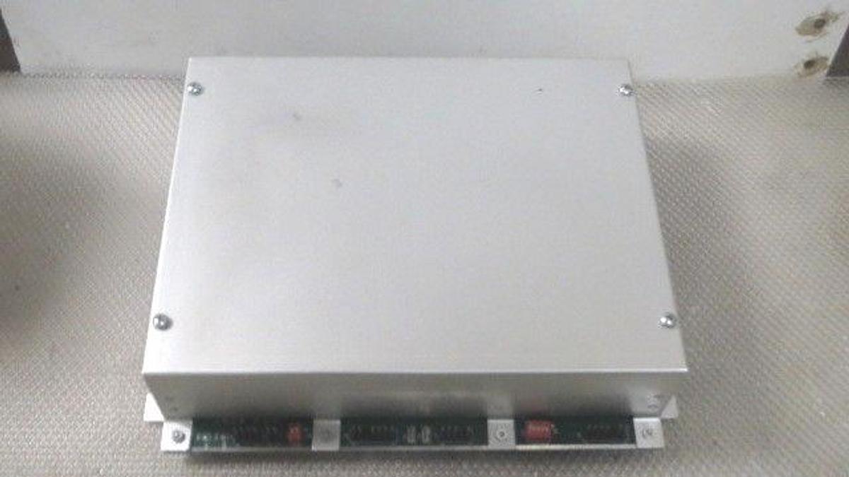 Used TRANE CHILLER MODULE X13650361-01 REV F --- SOFTWARE: 6200-0022-08 (UPGRADED)