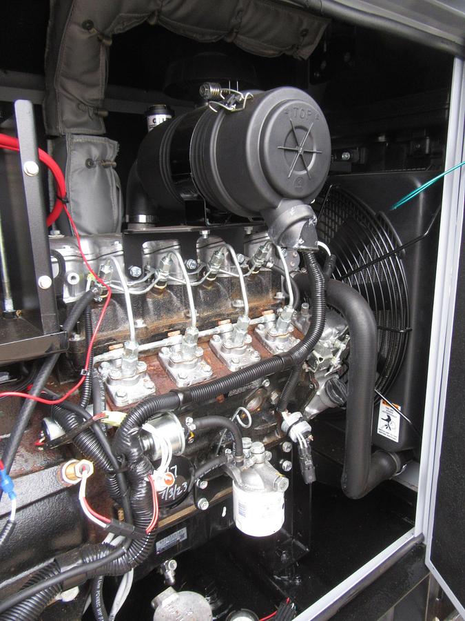 Used 20 KW DIESEL GENERATOR MTU 120/240 V 4LE1 ISUZU SOUND ENCLOSED 48 HRS  VIDEO