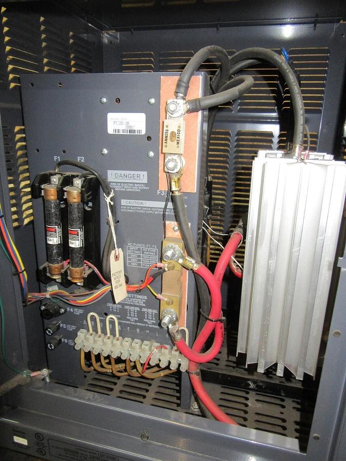 Used 24 VOLT ENERSYS BATTERY CHARGER 88 AMPS ES1-12-550B 208/240/480 VAC 1 PH 550 AH