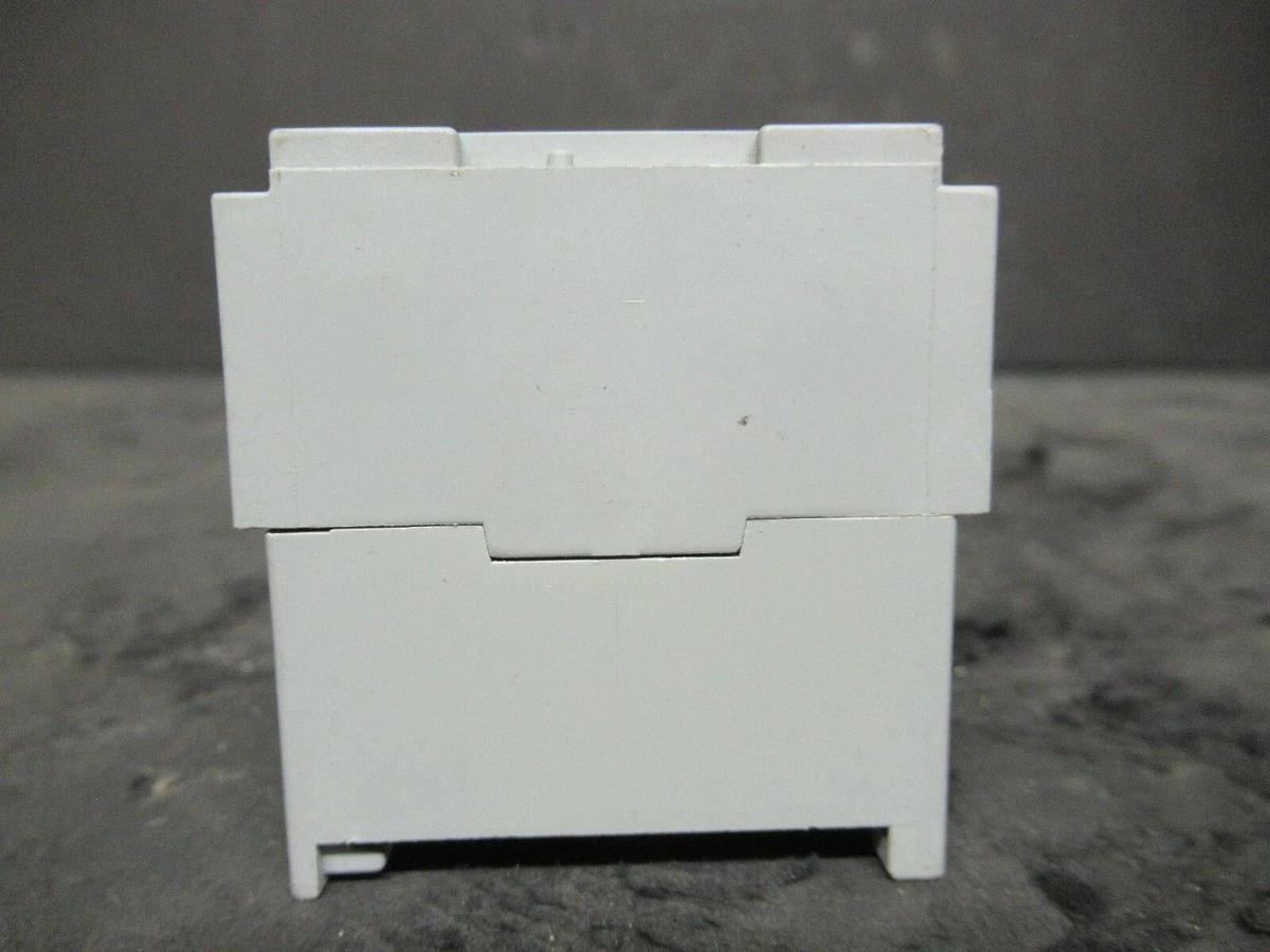 Used ALLEN BRADLEY CONTACTOR 700DC-M310* SER. A 600 VAC 5 AMP 20 HP 24 VDC COIL