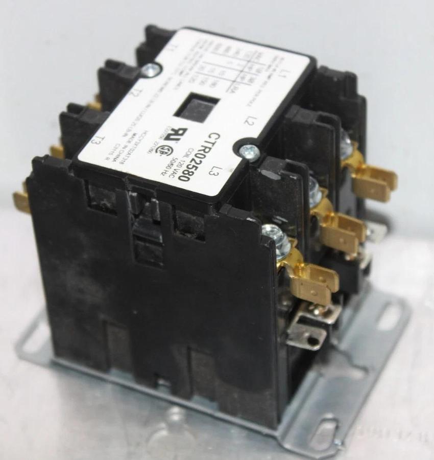 Used TRANE CONTACTOR CTR02580 HCCY3XT02AT318 30 AMP 600 VAC 3-POLE 3-PHASE