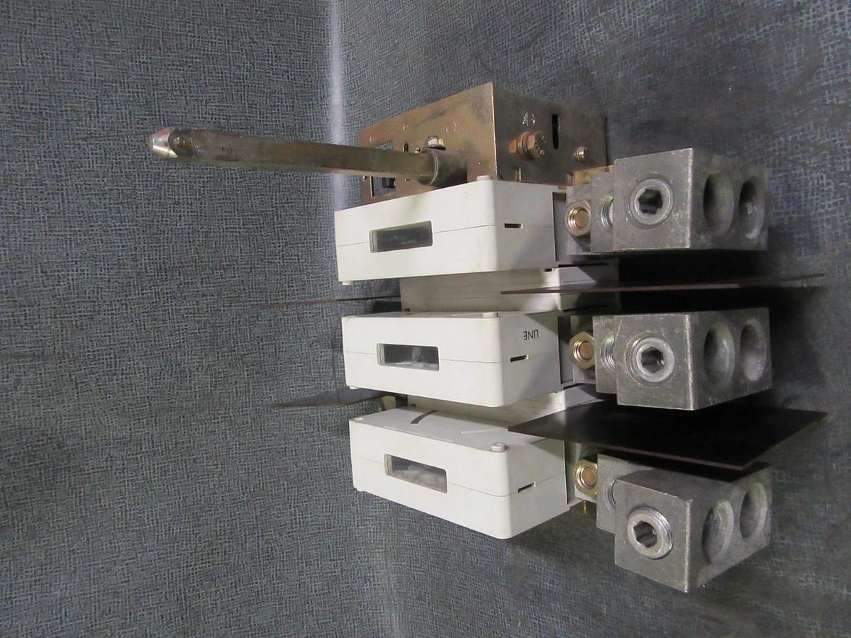 Used ABB GENERAL PURPOSE SWITCH 400 AMP 600 VAC 3 PHASE MODEL: OETL-NF400