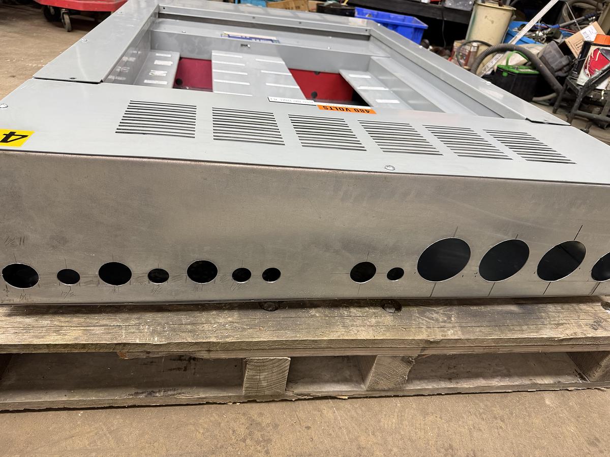 Used SQUARE D TYPE 1 NF MLO SERVICE PANEL 12106793820080001 250 AMP 42-SLOT 600V