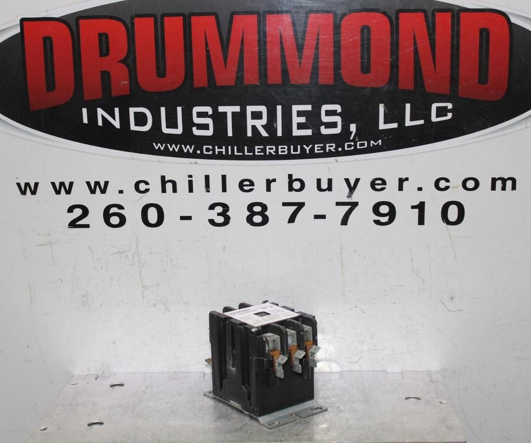 Used SIEMENS CONTACTOR 42AF35AFAWT 25 AMP 3-POLE 600 VAC COIL: 110/120V