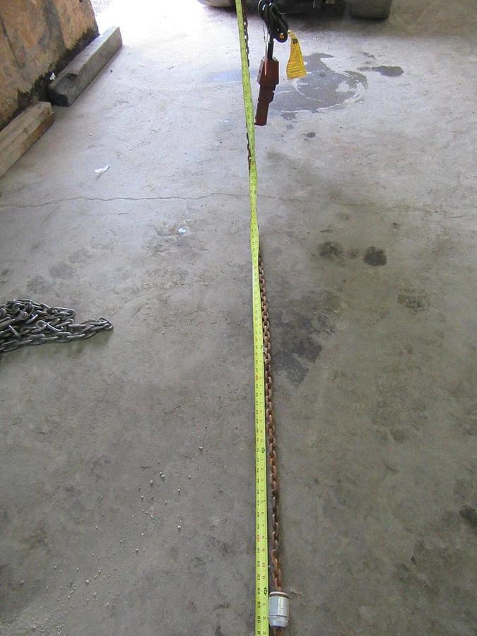 Used 1/4 TON COFFING CHAIN HOIST 230/460 VAC 3 PH W/ MANUAL TROLLEY EC05163 10' / 7'