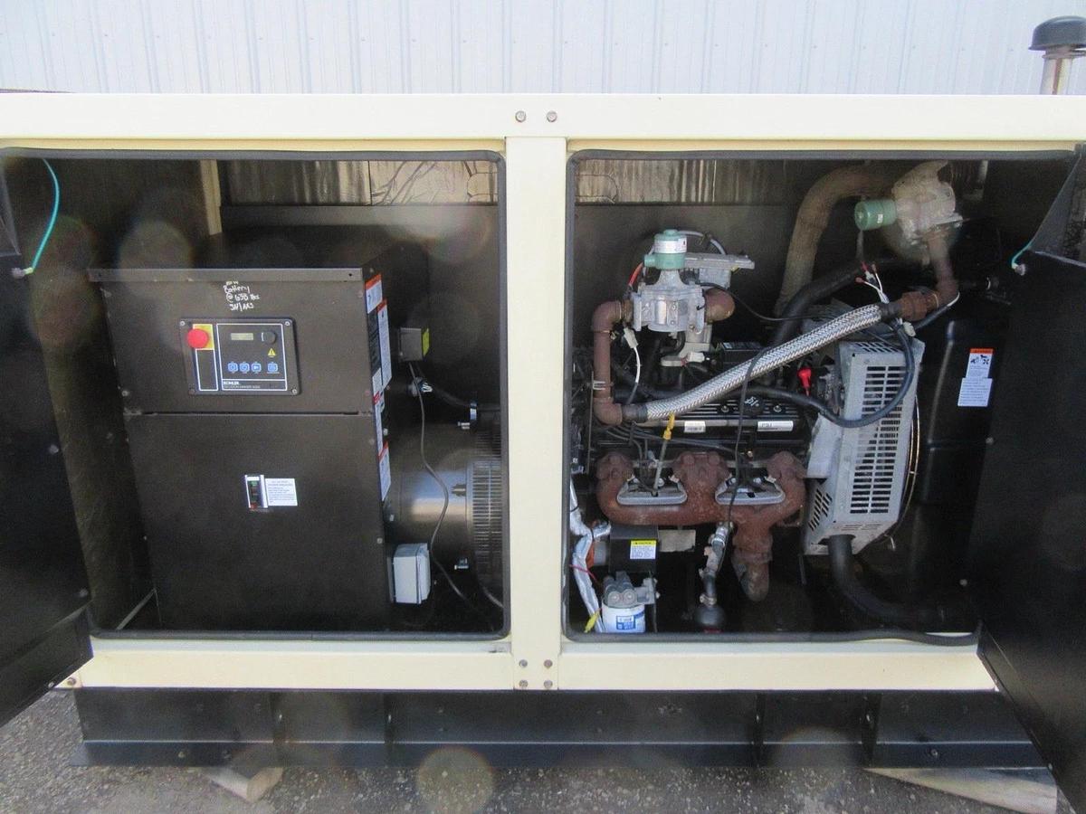 Used 50 KW GENERATOR  KOHLER 5.0 NATURAL GAS / LP 120/240V 1PH 784 HRS ENCLOSED VIDEO