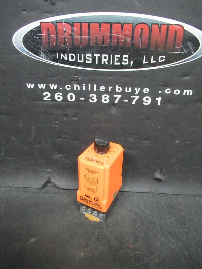 Used ATC TIME DELAY RELAY TUC-120-AKA-030 0-30 SECONDS 120 VAC/DC 10 AMP @ 250 VAC