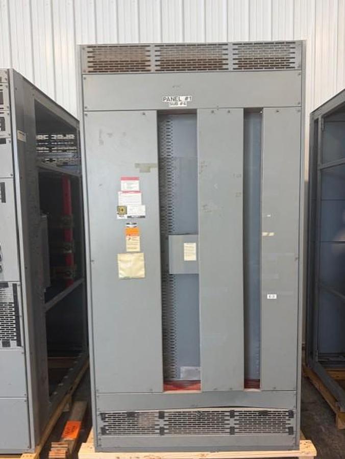 Used SQUARE D 4000 AMP SWITCH GEAR MAIN & 2 SECTIONS OF DISTRIBUTION 480 VOLT BP03640