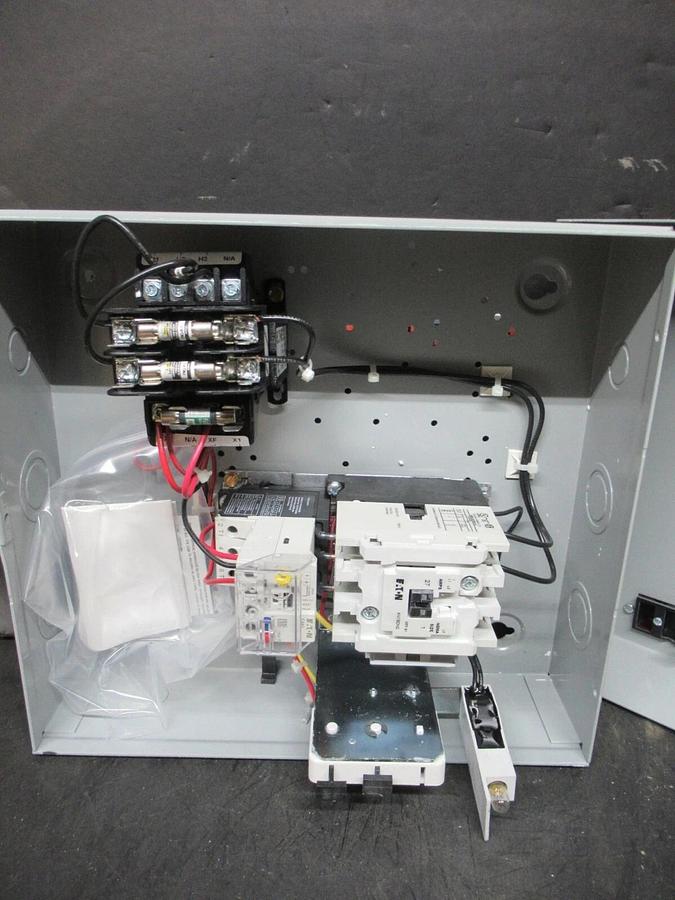 EATON MOTOR CONTROL STARTER ECN0721EHA NEMA: 1 W/ AN19DN0 27 AMP NEMA SIZE 1