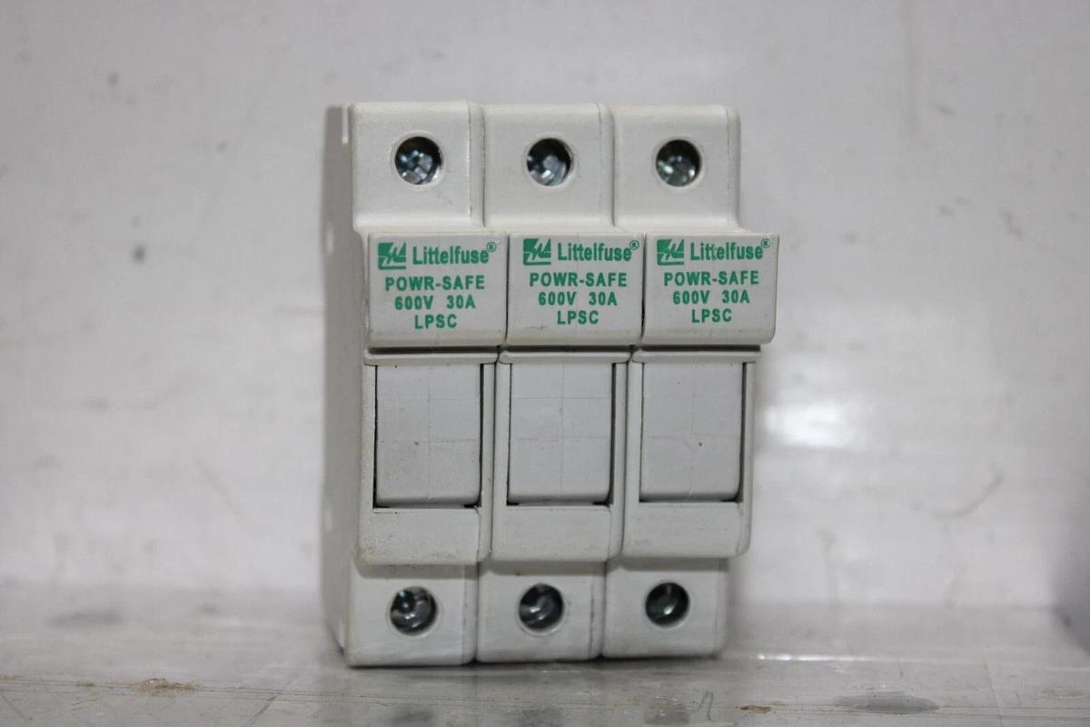 Used LITTELFUSE POWER-SAFE FUSE HOLDER LPSC 3-POLE 600 VOLT 30 AMP CLASS CC