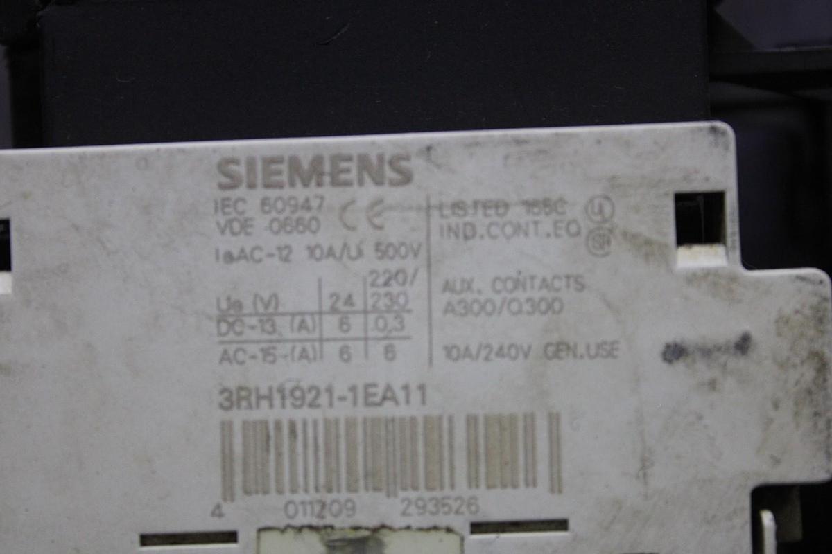Used SIEMENS SIRIUS STARTER 3RT1024-1A..0 600 VOLT 35 AMP 10 HP W/ 3RU1126-1GB0