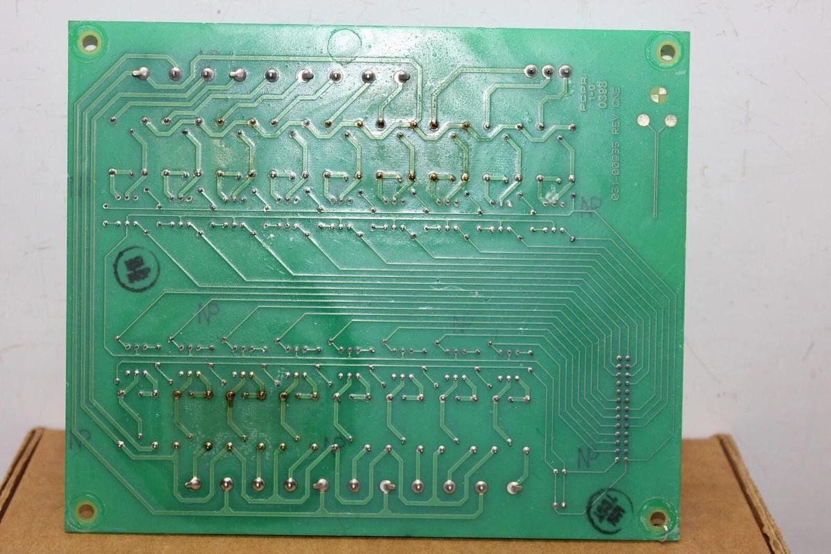 Used YORK HVAC INPUT CIRCUIT BOARD 031-00935-000 REV. B **WARRANTY INCLUDED**