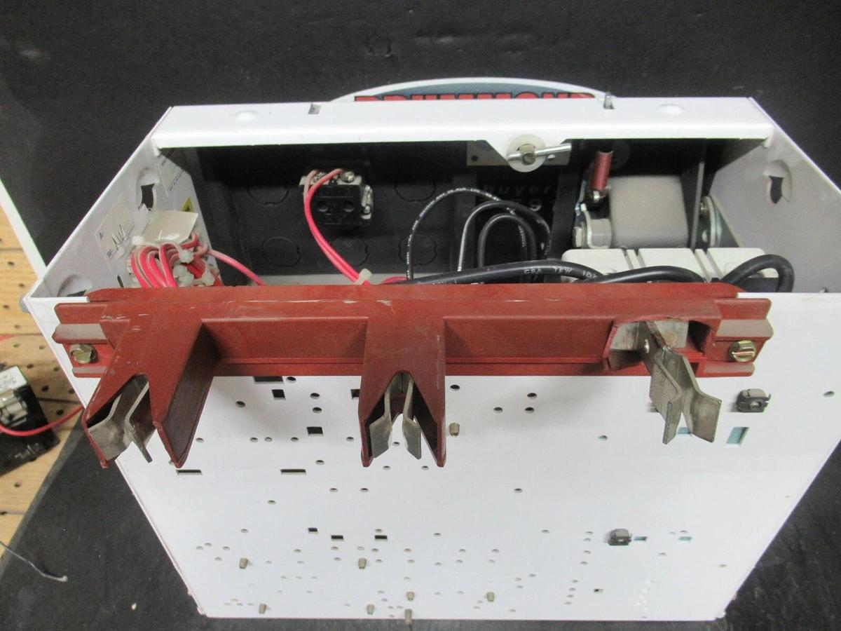 Used CUTLER HAMMER MOTOR STARTER CONTROL BUCKET MODEL: 2100 12" NEMA SIZE 1 15 AMP