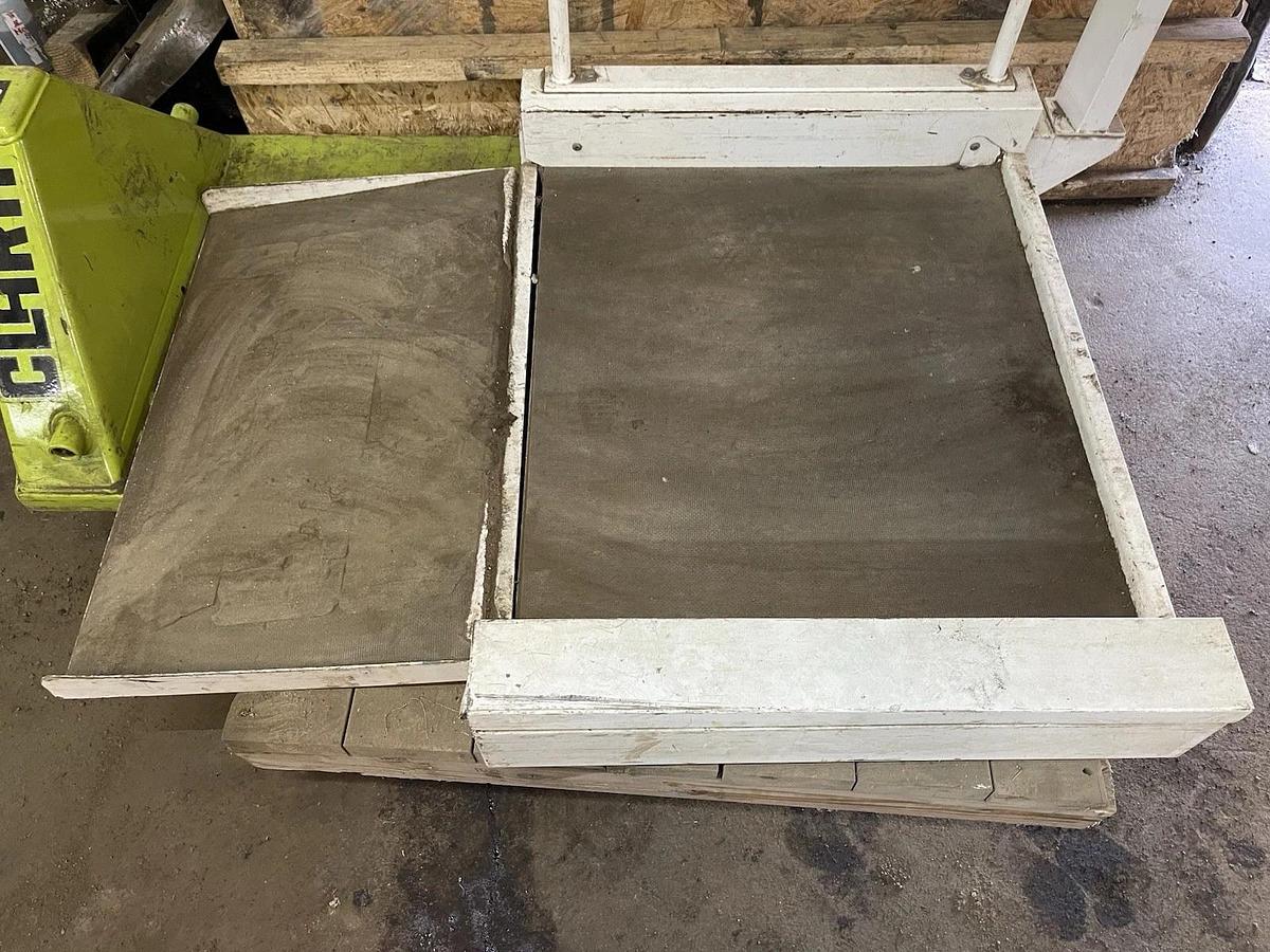 Used VINTAGE DETECTO WHEELCHAIR PLATFORM SCALE UP TO 350 LBS