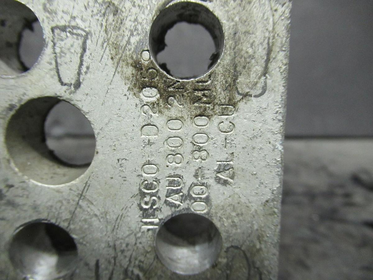 Used (2 QTY) ILSCO D2059 2 DOUBLE BARREL MECHANICAL CONNECTOR LUG TAPS 300 - 800MCM