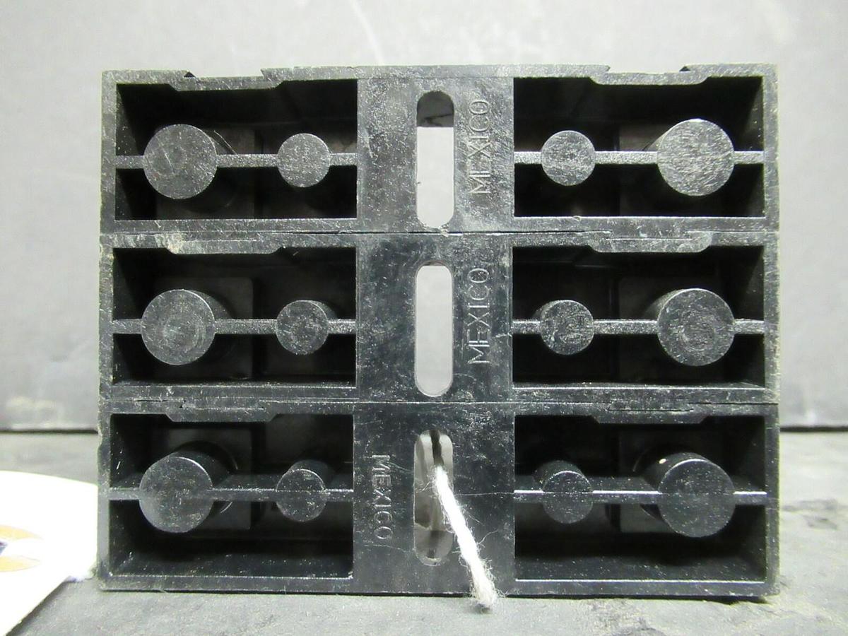 Used FERRAZ SHAWMUT FUSE HOLDER 30313 FOR 30 AMP 600 V FUSES **WARRANTY**