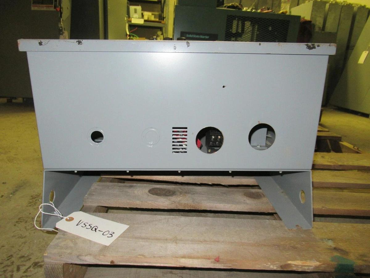 Used SQUARE D E-FLEX ALTIVAR VARIABLE SPEED DRIVE ATV61HD11N4 EFDKG4VY 460V 3-PHASE