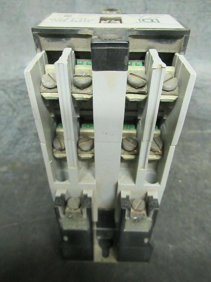 Used 20 AMP SQUARE D TYPE X RELAY 8501-XO-60 12 POLE **WARRANTY INCLUDED**