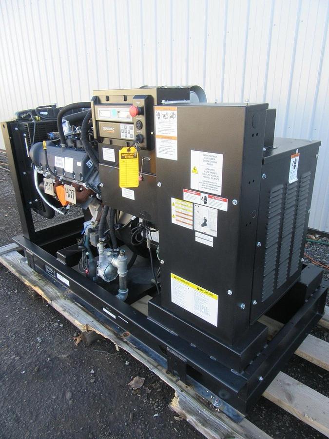 Used 35 KW GENERATOR GENERAC NATURAL GAS LP PROPANE 120/240 V 1 PH 30 KW 40KW 416 HRS