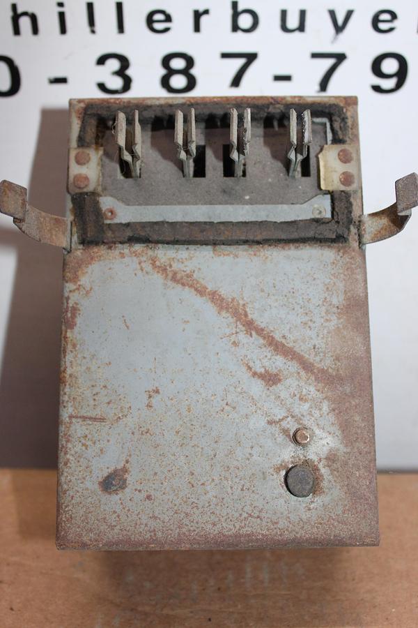 Used ABB CIRCUIT BREAKER SACE TMAX SACE T6H800 600 VAC 600 AMP 3-POLE