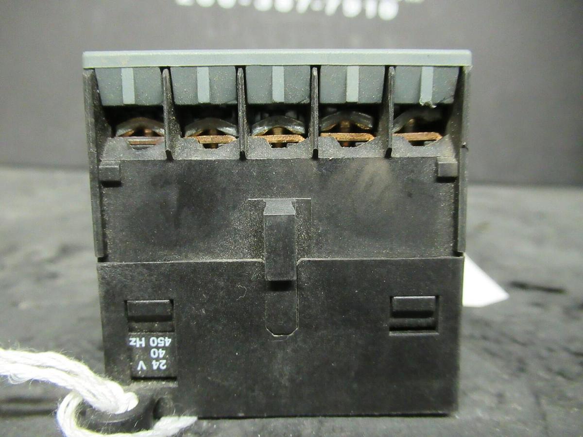 Used ABB STARTER B7-30-10 16 AMP 600 VAC 5 HP W/ T16-2.3 MANUAL MOTOR STARTER