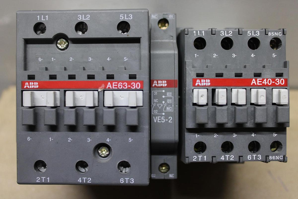 Used SIEMENS CIRCUIT BREAKER B330H 30 AMP 240 VAC 3-POLE