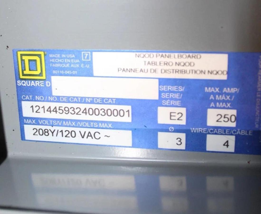 Used SQUARE D TYPE 1 NQOD MAIN SERVICE PANEL 12144593240030001 250 AMP 30-SLOT 208V