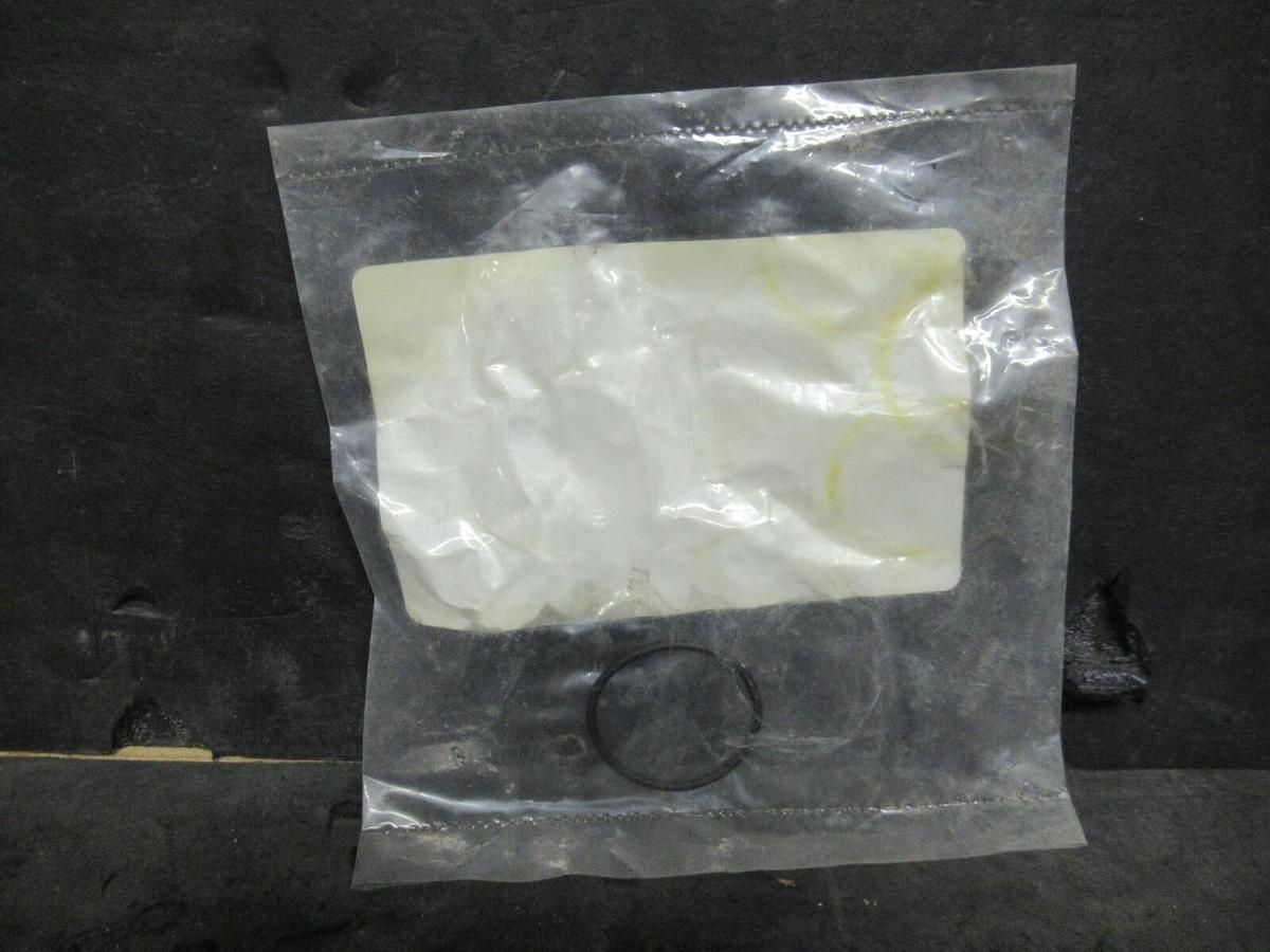Used YORK 028-13859-000 O-RING 2-023 FLOW CONT VLV RUBBER GENUINE JOHNSON 02813859000