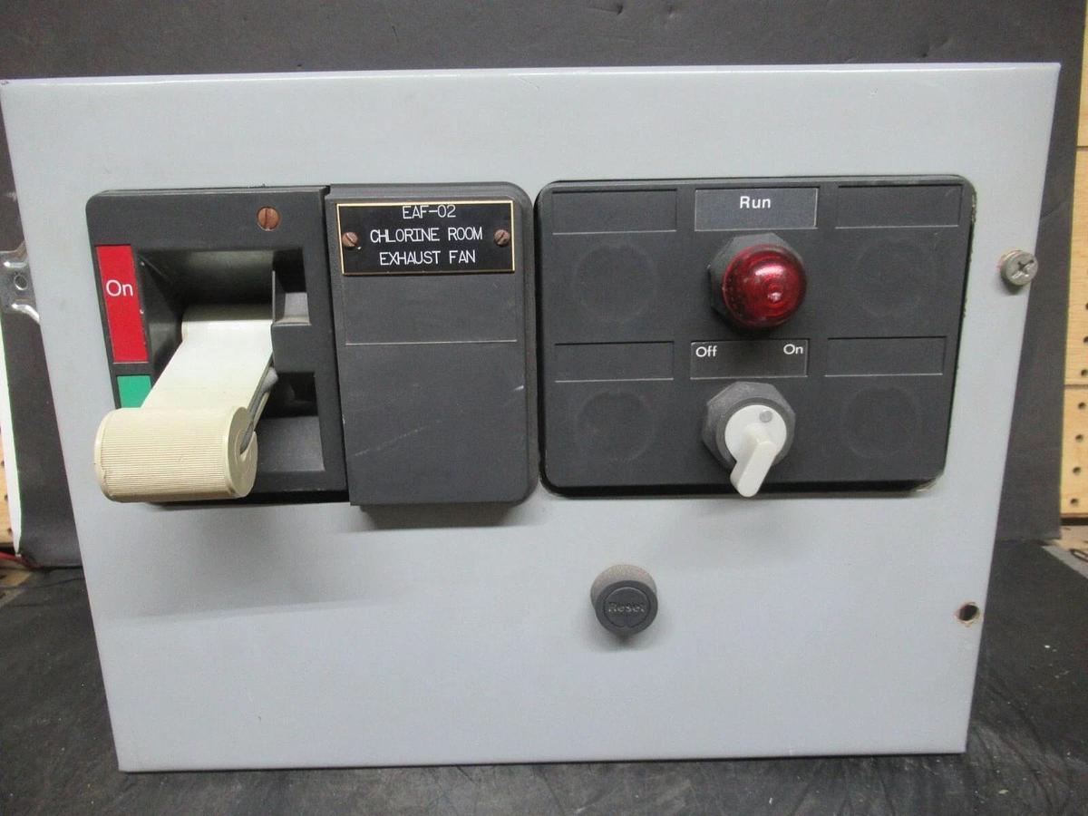 Used CUTLER HAMMER MOTOR STARTER CONTROL BUCKET 2100 12" NEMA SIZE 1 A200M1CACP 7 AMP