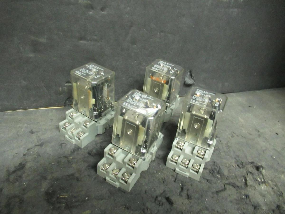 Used (SET OF 4) POTTER & BRUMFIELD KUP-14D35-24 INDUSTRIAL RELAY 3 A 1/2 HP W/ BASE