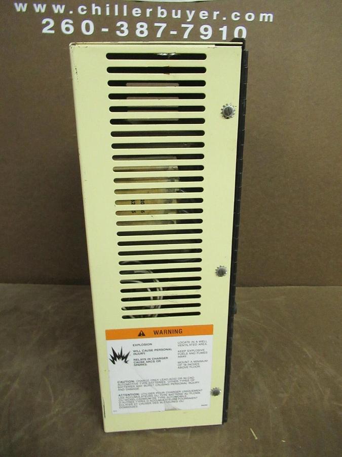 Used 24 VDC KOHLER BATTERY CHARGER 10 AMPS 120 / 240 V SINGLE PH A-326767 50 - 200 AH