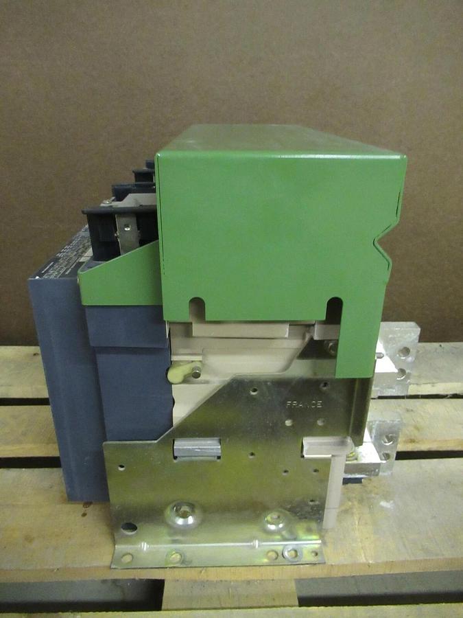 Used 1200 AMP SQUARE D MP12H1 MASTERPACT BREAKER 3P 600V STR58U 54750 TRIP 240 480