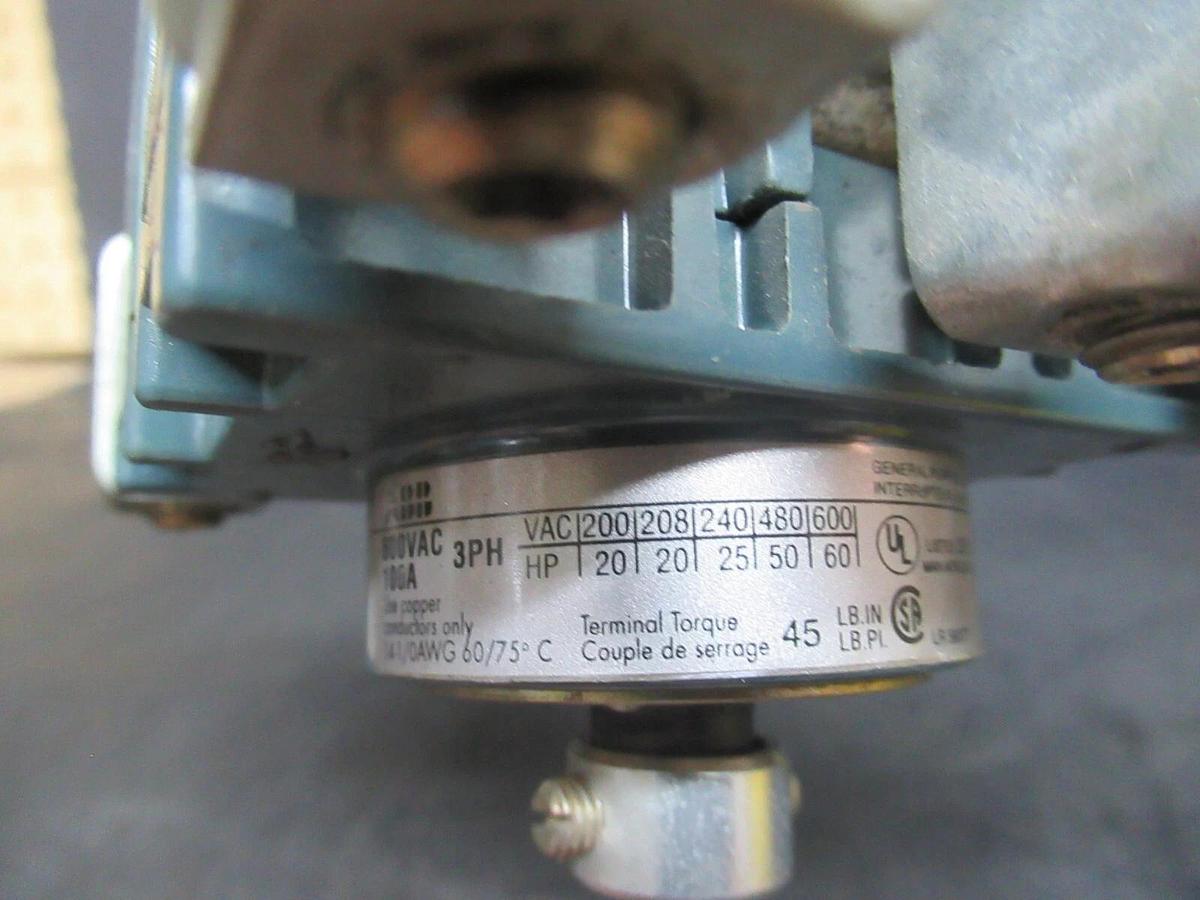 Used ABB DISCONNECT SWITCH OETL-NF100 3 PHASE 100 AMP 600 VOLT 60 HP **WARRANTY**