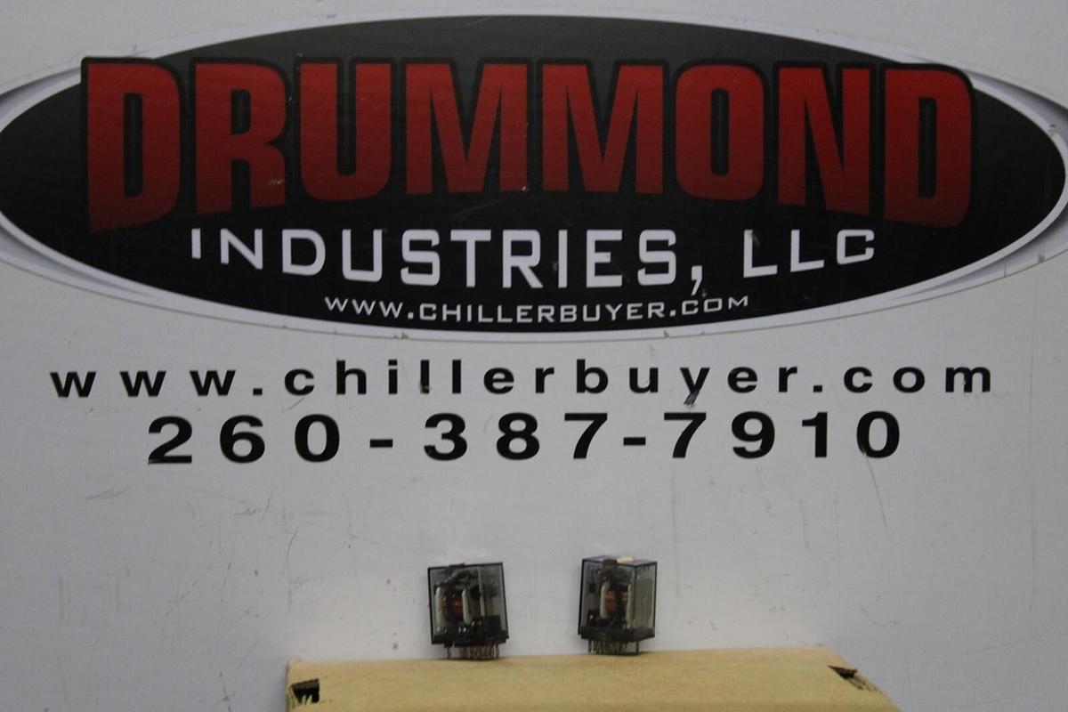 Used LOT OF 2 FUJI ELECTRIC RELAY HH54P-J 24 VOLT **WARRANTY INCLUDED**