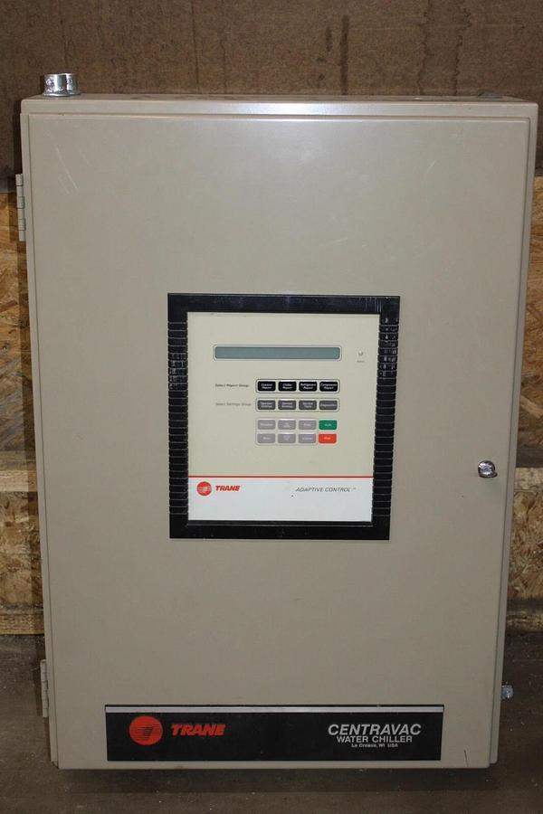 Used TRANE CENTRAVAC CHILLER CONTROL PANEL INTERFACE CVHE450 X13650485-01 REV. F