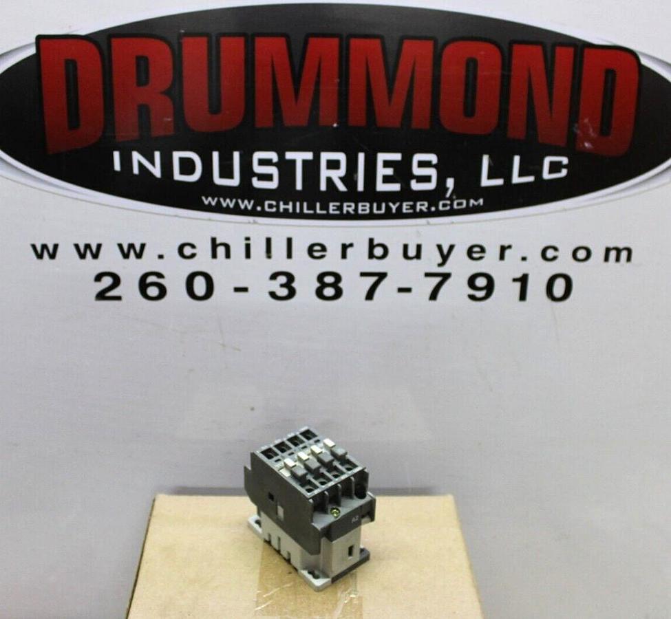 Used YORK CONTACTOR 024-25521-000 25 AMP 600 VAC 10 HP COIL: 110 VOLT **WARRANTY**