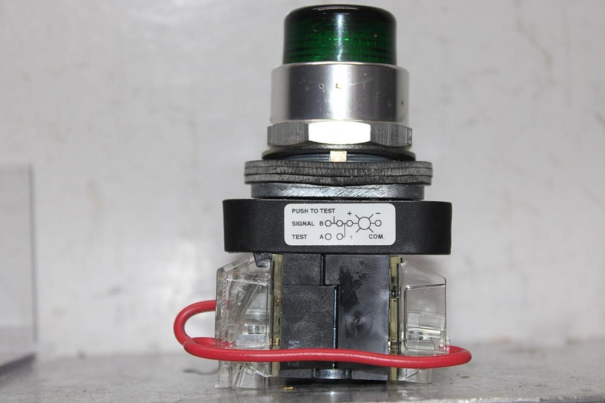 Used ALLEN BRADLEY PUSH BUTTON CONTACT BLOCK 800T-QTH10G 120 VOLT **WARRANTY**